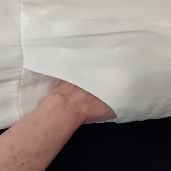 BCBGMaxAzria Sleeveless Dress Size 10 - Picture 5 of 9